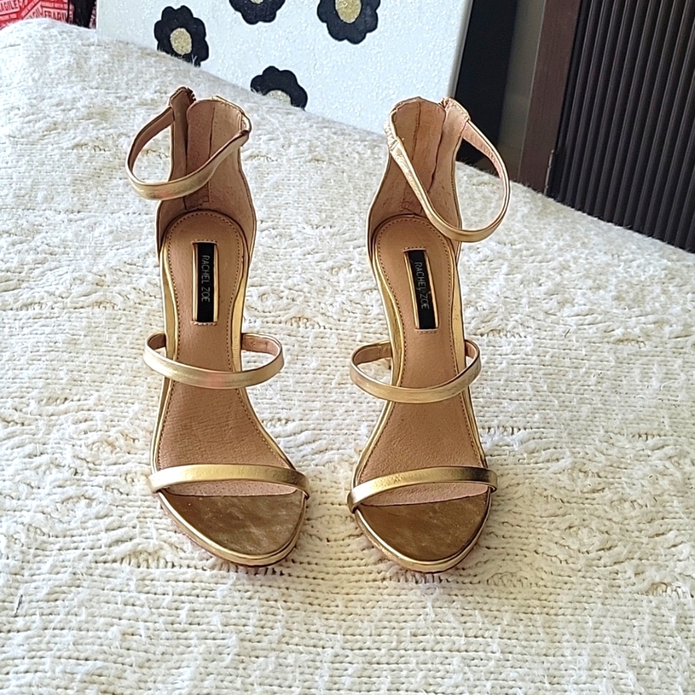 Rachel Zoe Gold Strappy Samdals w/ Metallic heel.